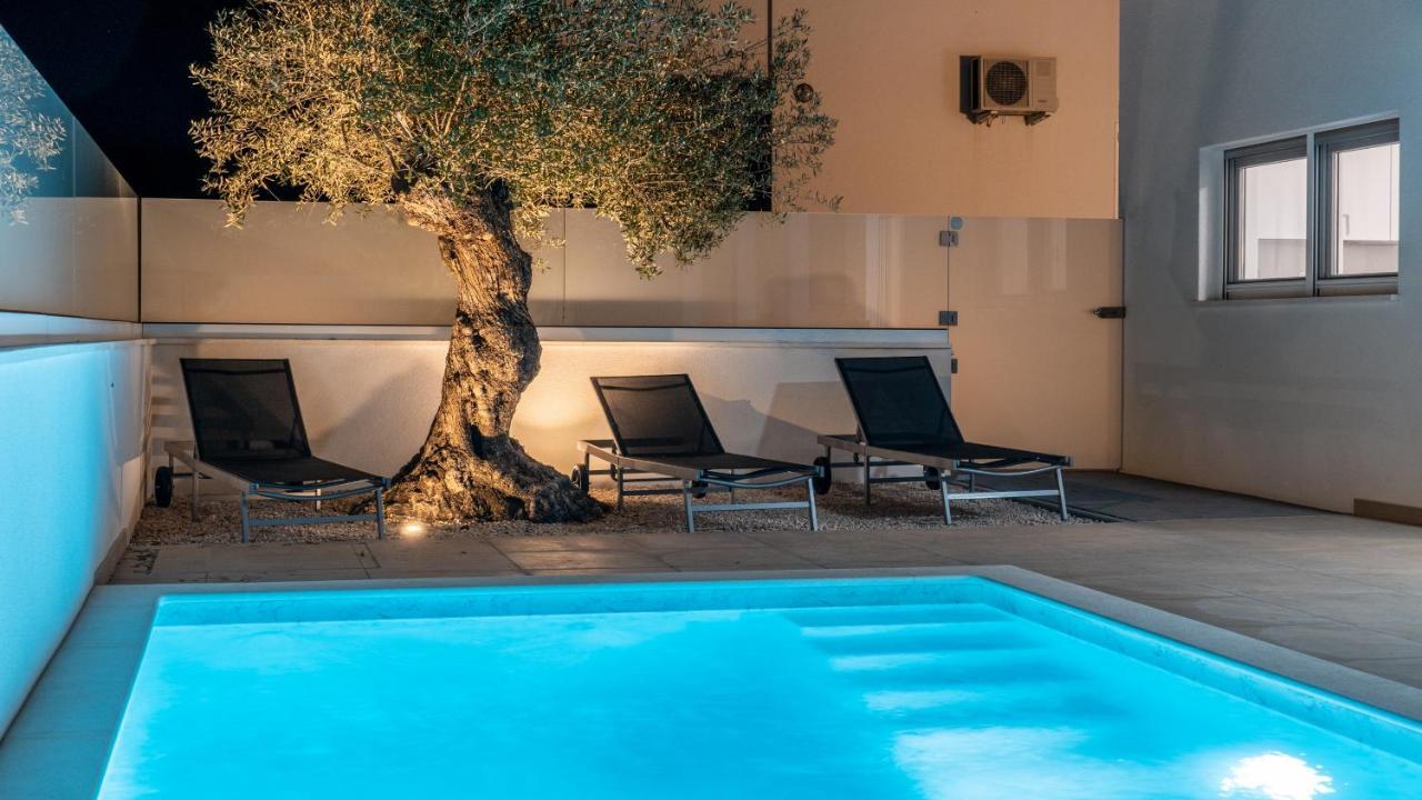 Villa Dea - Dein Rueckzugsort Am Meer Mit Beheiztem Pool Vrsi Exterior photo